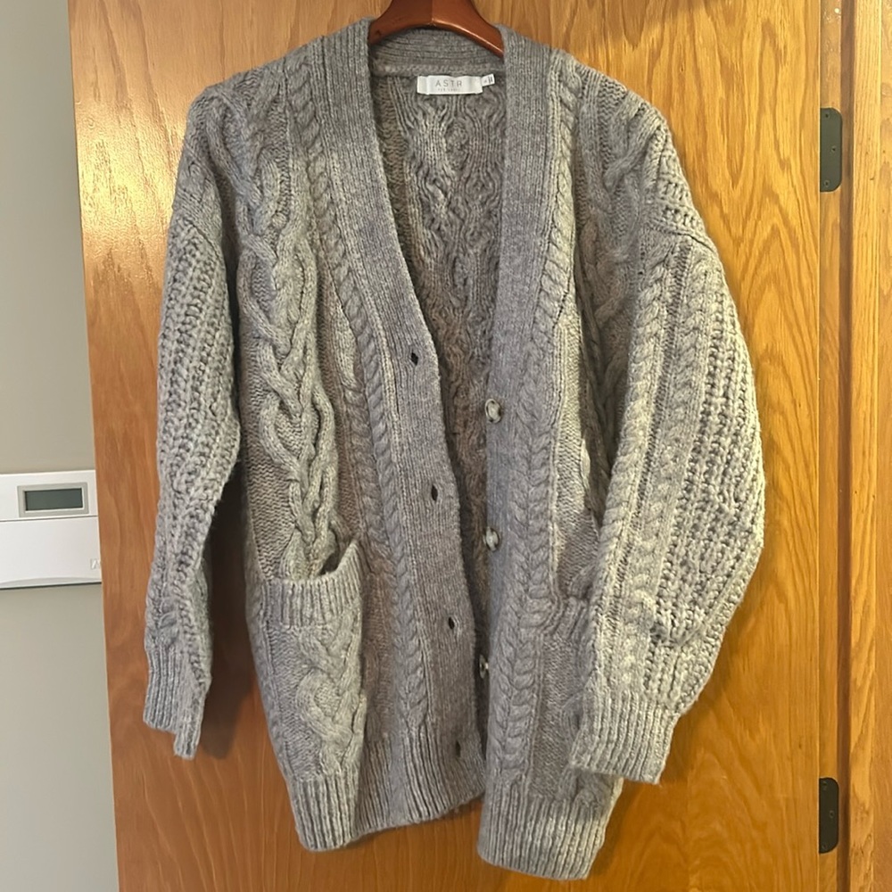 ASTR sweater